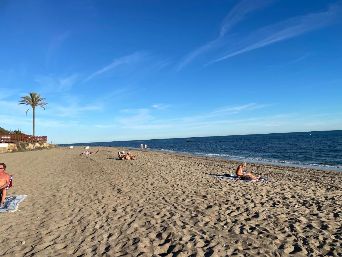 Beautiful Holiday Apartment 2 Bedroom Beach And Pool Malaga Marbella Calahonda Royale Mijas Costa Spain Екстер'єр фото