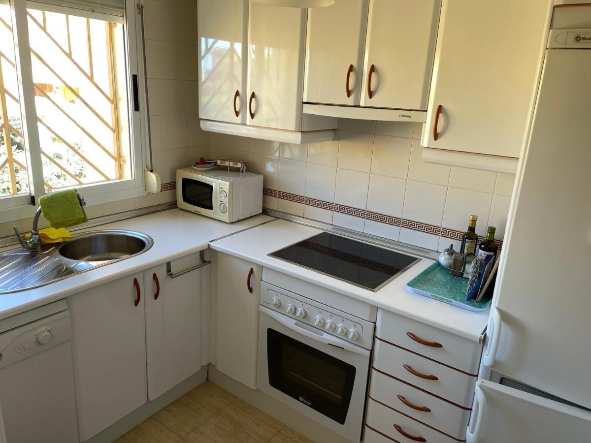 Beautiful Holiday Apartment 2 Bedroom Beach And Pool Malaga Marbella Calahonda Royale Mijas Costa Spain Екстер'єр фото